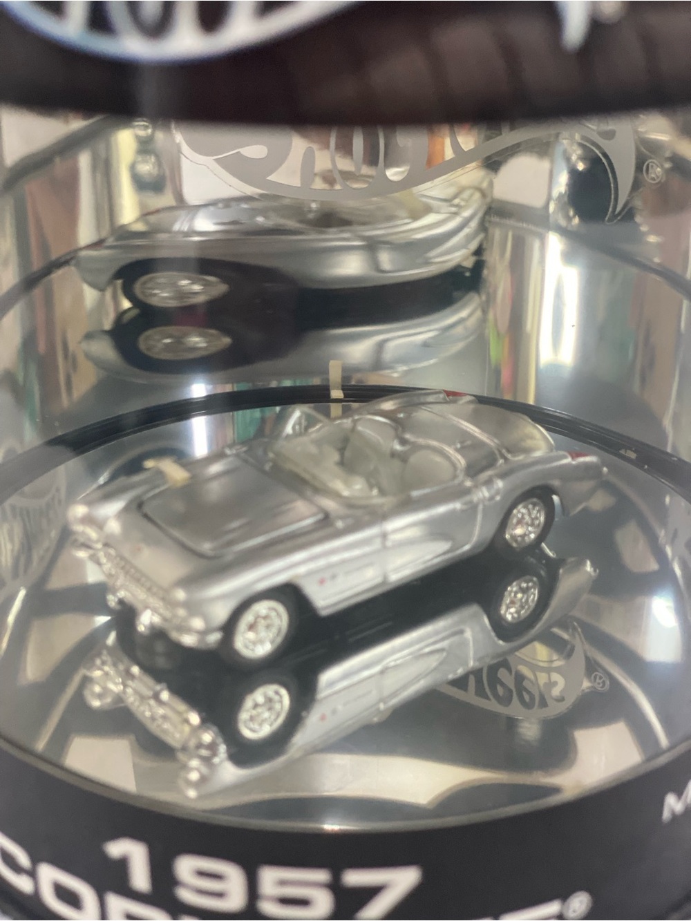 Hot Wheels 2003 Oil Can Car Series 1957 Sliver Corvette Die-Cast Car 1 Of 15000 - Picture 6 of 8